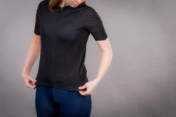 Carnac Women's Short Sleeve Jersey / Black -Bikes Happy Store CLCAWSSJBLK P10