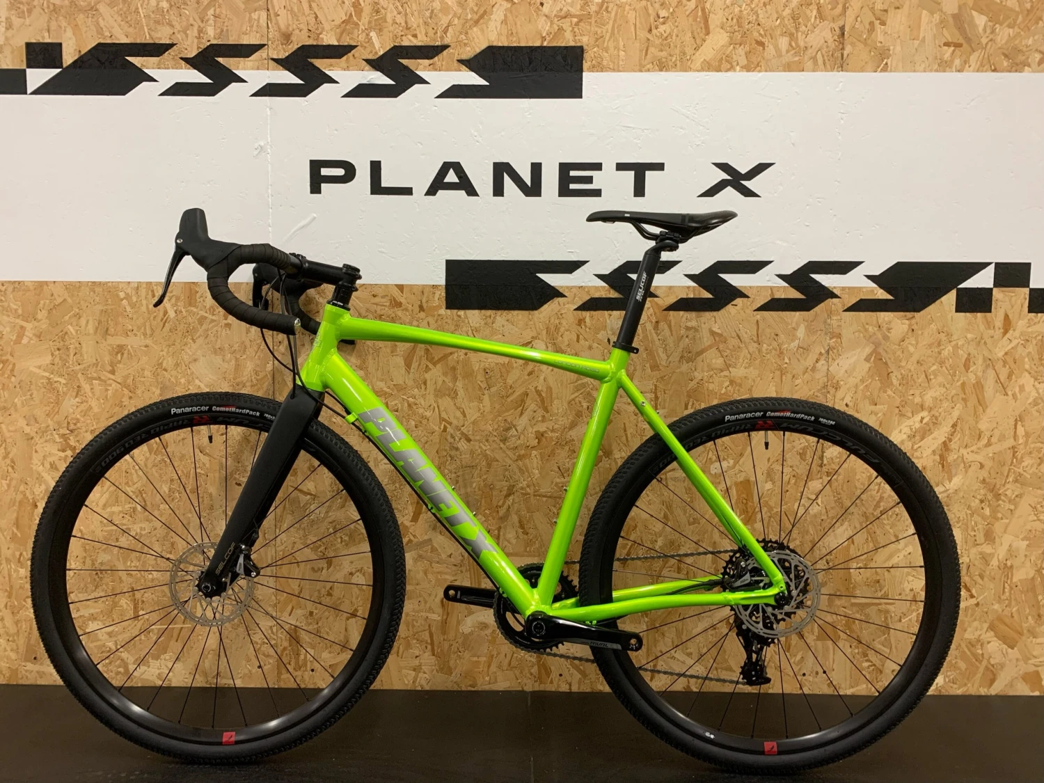 Planet X London Road Gravel Edition SRAM Rival 1 Bike - Large - Zesty Lime 6 Planet X London Road Gravel Edition SRAM Rival 1 Bike - Large - Zesty Lime - Image 4