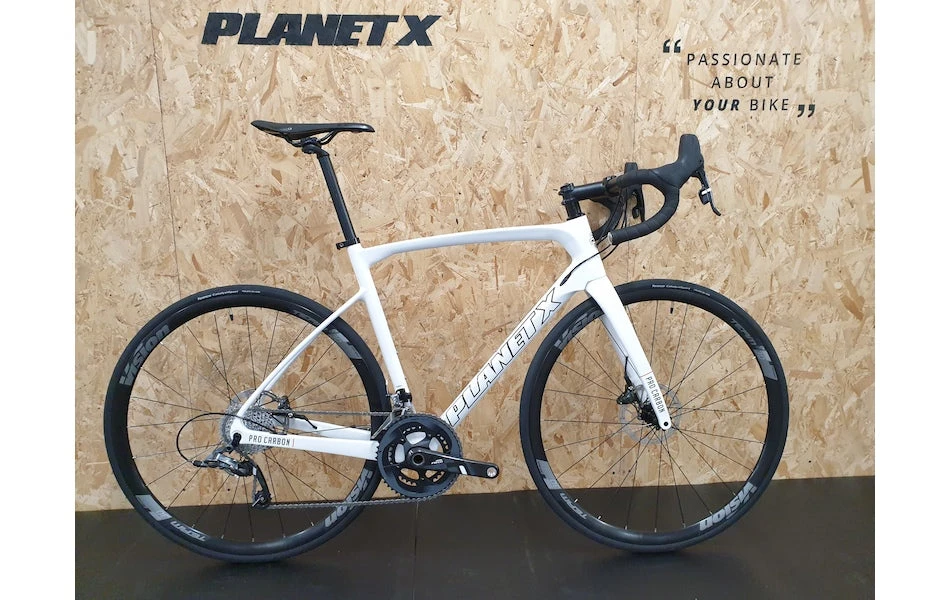 Planet X Pro Carbon Force 22 - Medium - White 3 Planet X Pro Carbon Force 22 - Medium - White