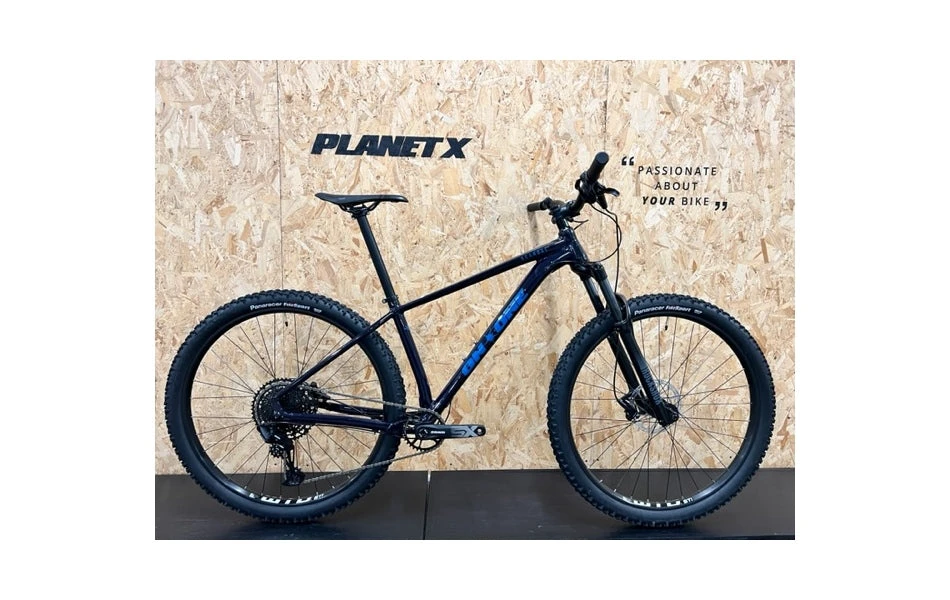 On-One Scandal SRAM SX Mountain Bike / Medium / Blue Abyss 3 On-One Scandal SRAM SX Mountain Bike / Medium / Blue Abyss